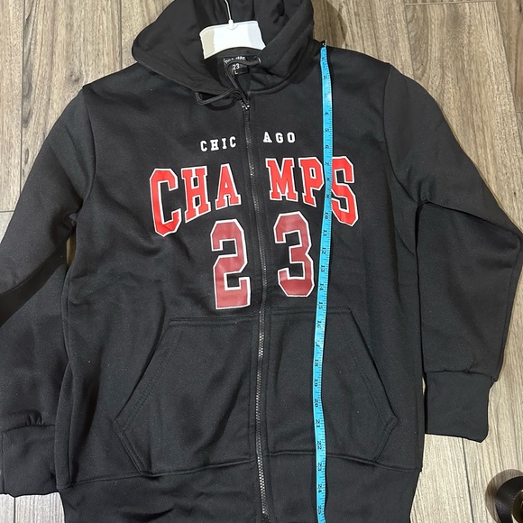 hoodie - Picture 3 of 5